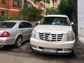 2011 Cadillac Escalade III, белый - вид 2