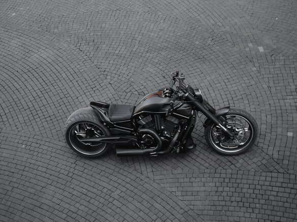 2008 Harley-Davidson V-Rod, чёрный, 3000000 рублей