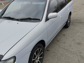 2002 Nissan Avenir II (W11), серый, 450000 рублей, вид 2