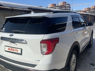 2020 Ford Explorer VI, белый, 2700000 рублей, вид 3