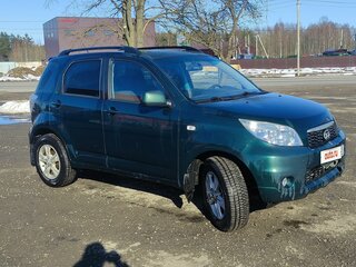 2010 Daihatsu Terios II Рестайлинг, зелёный, 400000 рублей, вид 4