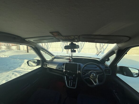2018 Nissan Serena S-Hybrid V (C27), серебристый, 1800000 рублей - вид 6