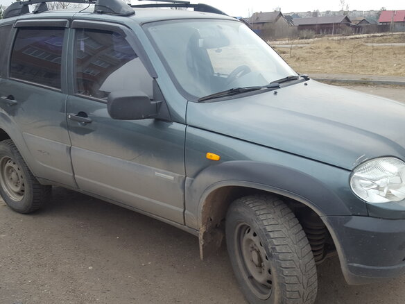 2011 Chevrolet Niva I Рестайлинг, зелёный