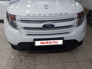 2014 Ford Explorer V, белый, 2300000 рублей, вид 1