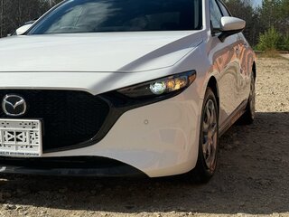 2022 Mazda 3 IV (BP), белый, 1500000 рублей, вид 2