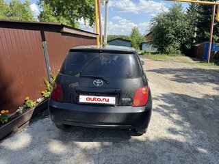 2003 Toyota Ist I, чёрный, 450000 рублей, вид 2