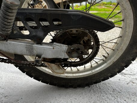 1990 Yamaha XT225 Serow, белый, 200000 рублей, вид 3