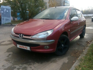 2000 Peugeot 206, красный, 115000 рублей, вид 1