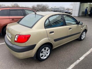 2005 Kia Rio II, бежевый, 620000 рублей, вид 3