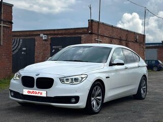 2013 BMW 5 серии Gran Turismo 530d xDrive VI (F10/F11/F07) Рестайлинг, белый, 1900000 рублей, вид 1