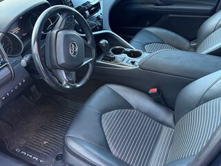 2022 Toyota Camry US Market VIII (XV70) Рестайлинг, синий, 1975645 рублей, вид 3