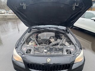 2012 BMW 5 серии 528i xDrive VI (F10/F11/F07), чёрный, 2300000 рублей, вид 2