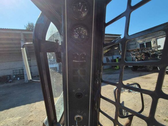 2010 Mustang 2086, золотистый, 2454120 рублей - вид 22