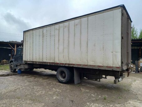 2002 Freightliner Business Class (FL), чёрный, 400000 рублей, вид 1