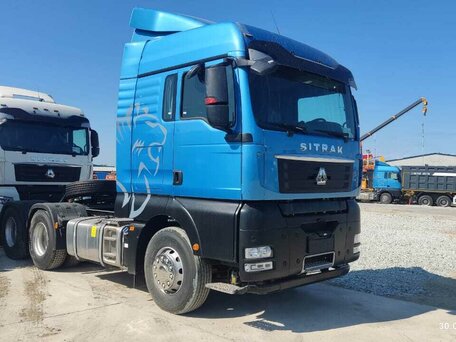 2023 Sinotruk Sitrak C7H, синий, 9500000 рублей, вид 5