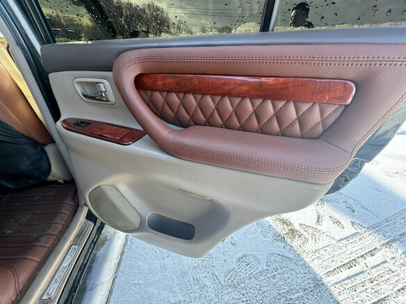 2000 Toyota Land Cruiser 100 Series, чёрный, 2200000 рублей - вид 16