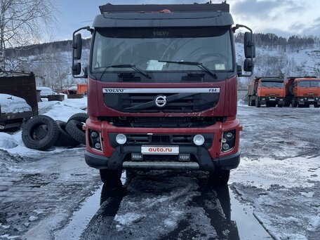 2012 Volvo FM, красный, 3600000 рублей, вид 1