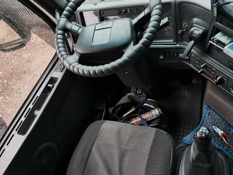 2000 Volvo FH, белый, 1000000 рублей, вид 3