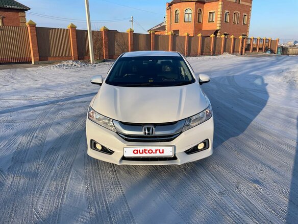 2017 Honda Grace I, белый, 1100000 рублей - вид 1