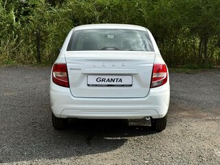 2026 Lada (ВАЗ) Granta I Рестайлинг, белый, 850000 рублей, вид 4