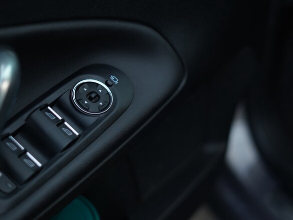 2011 Ford Mondeo IV Рестайлинг, коричневый, 1100000 рублей - вид 12