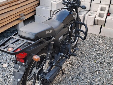 2025 Racer Alpha, чёрный, 50000 рублей, вид 2