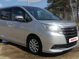2016 Toyota Noah III (R80), серый, 1855000 рублей, вид 2