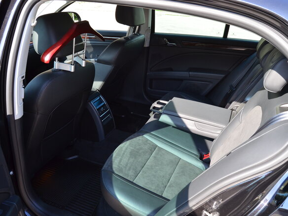 2014 Skoda Superb II Рестайлинг, чёрный - вид 10