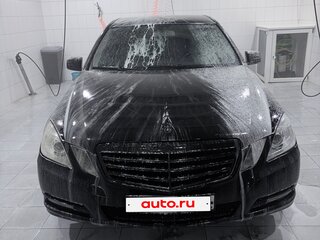 2012 Mercedes-Benz E-Класс 200 7G-Tronic IV (W212, S212, C207), чёрный, 1400000 рублей, вид 3