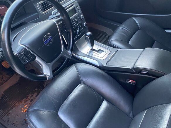 2011 Volvo S80 II Рестайлинг, белый - вид 3