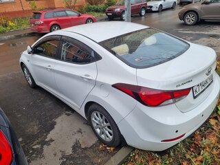 2015 Hyundai Elantra V (MD) Рестайлинг, белый, 1455000 рублей, вид 4