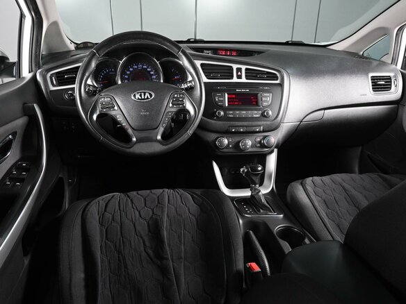 2015 Kia Ceed II, белый, 1189000 рублей - вид 5