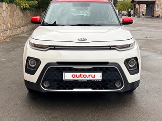 2020 Kia Soul III, белый, 2300000 рублей, вид 1