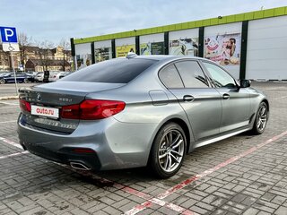 2019 BMW 5 серии 525d VII (G30/G31/G38), серый, 4650000 рублей, вид 3