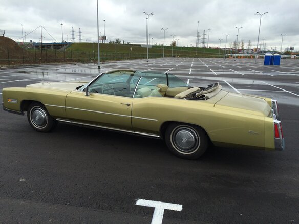1975 Cadillac Eldorado IX, золотистый - вид 26