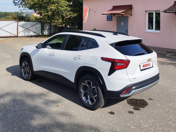 2025 Chevrolet Trax II, белый, 1797781 рублей - вид 9