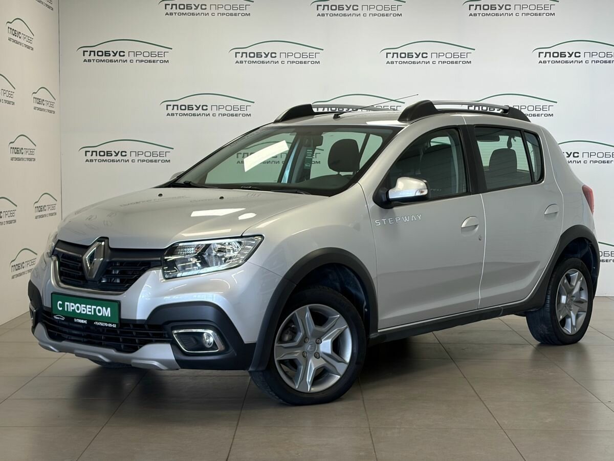 Открыть фотографии: Renault Sandero II Рестайлинг