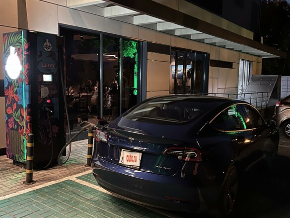 2021 Tesla Model 3 Long Range I, синий, 3995000 рублей - вид 5