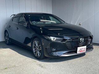 2023 Mazda 3 IV (BP), чёрный, 1869666 рублей, вид 2