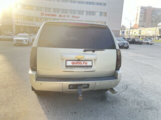 2013 Chevrolet Tahoe 6AT III, золотистый, 2850000 рублей, вид 4