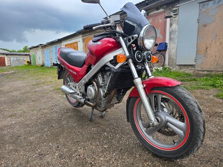 1996 Honda NTV 650, красный, 260000 рублей, вид 1