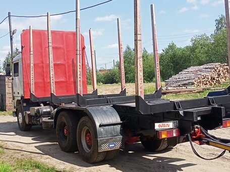 1988 Volvo F-Series, белый, 2500000 рублей, вид 4