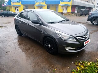 2015 Hyundai Solaris I Рестайлинг, серый, 1040000 рублей, вид 1