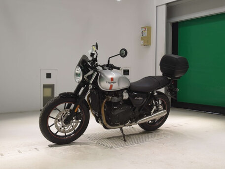 2017 Triumph Street Twin, чёрный, 850000 рублей, вид 4