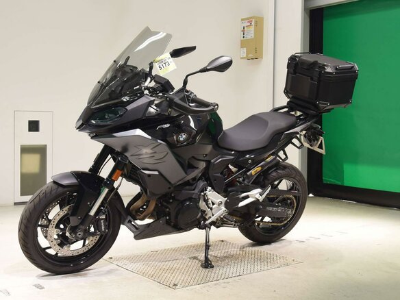 2022 BMW F 900 XR, чёрный, 985000 рублей - вид 3