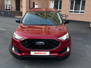 2022 Ford Edge II Рестайлинг, красный, 3000000 рублей, вид 4