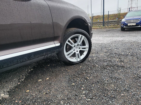 2009 Porsche Cayenne Diesel I Рестайлинг (957), коричневый, 1900000 рублей - вид 6