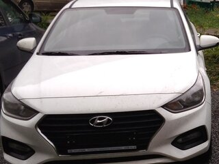 2017 Hyundai Solaris II, белый, 1111111 рублей, вид 1