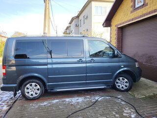 2007 Volkswagen Multivan T5, серый, 1800000 рублей, вид 2