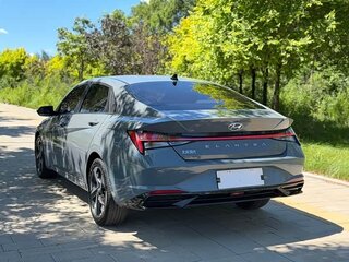 2022 Hyundai Elantra VII (CN7), серебристый, 1376000 рублей, вид 4